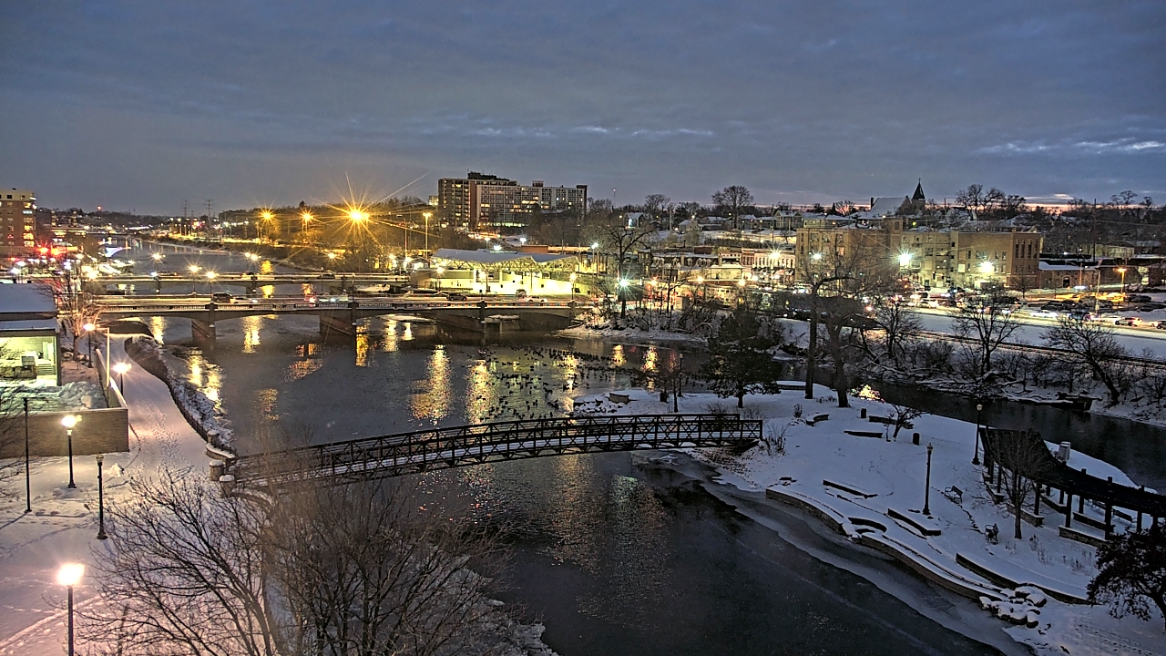 Thumbnail for current weather camera view from City of Elgin in Elgin, Illinois