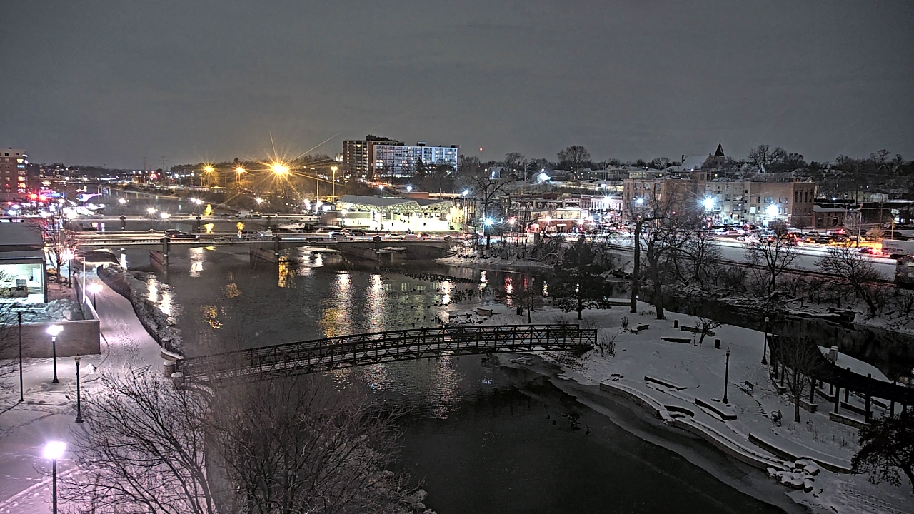 Thumbnail for current weather camera view from City of Elgin in Elgin, Illinois