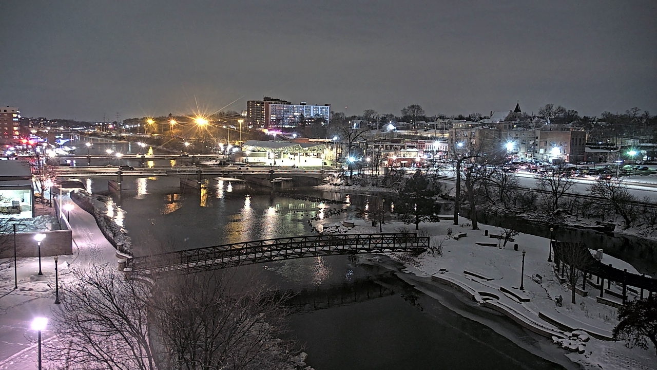 Thumbnail for current weather camera view from City of Elgin in Elgin, Illinois