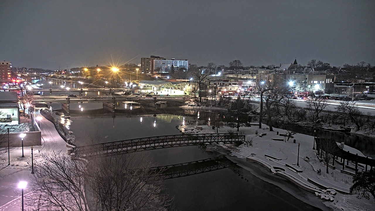 Thumbnail for current weather camera view from City of Elgin in Elgin, Illinois