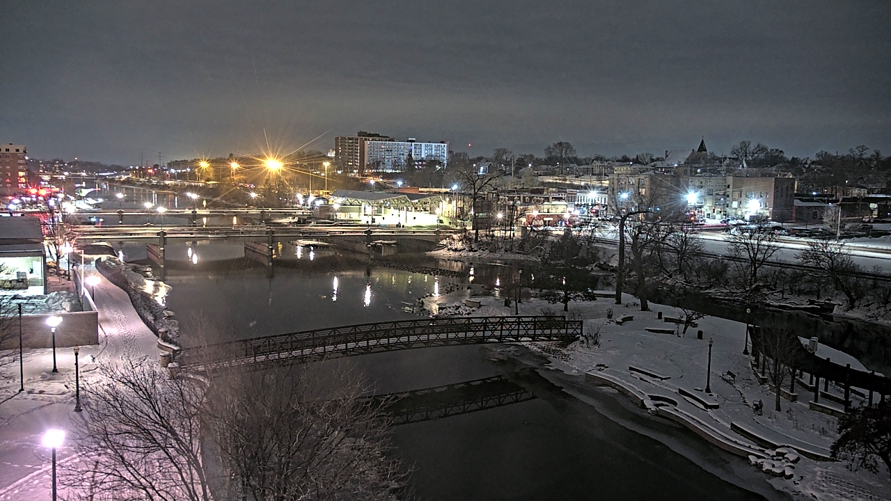 Thumbnail for current weather camera view from City of Elgin in Elgin, Illinois
