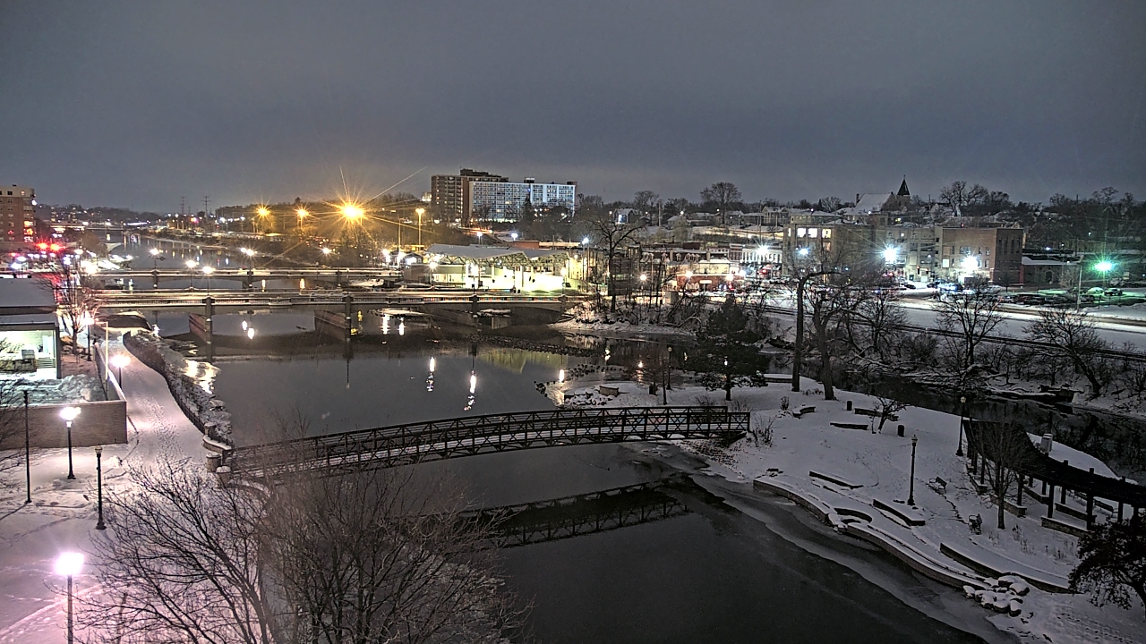 Thumbnail for current weather camera view from City of Elgin in Elgin, Illinois