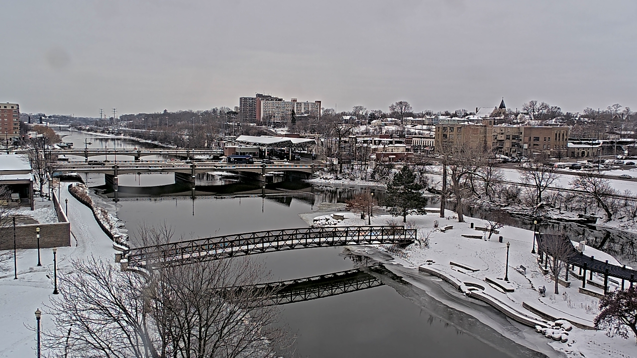 Thumbnail for current weather camera view from City of Elgin in Elgin, Illinois