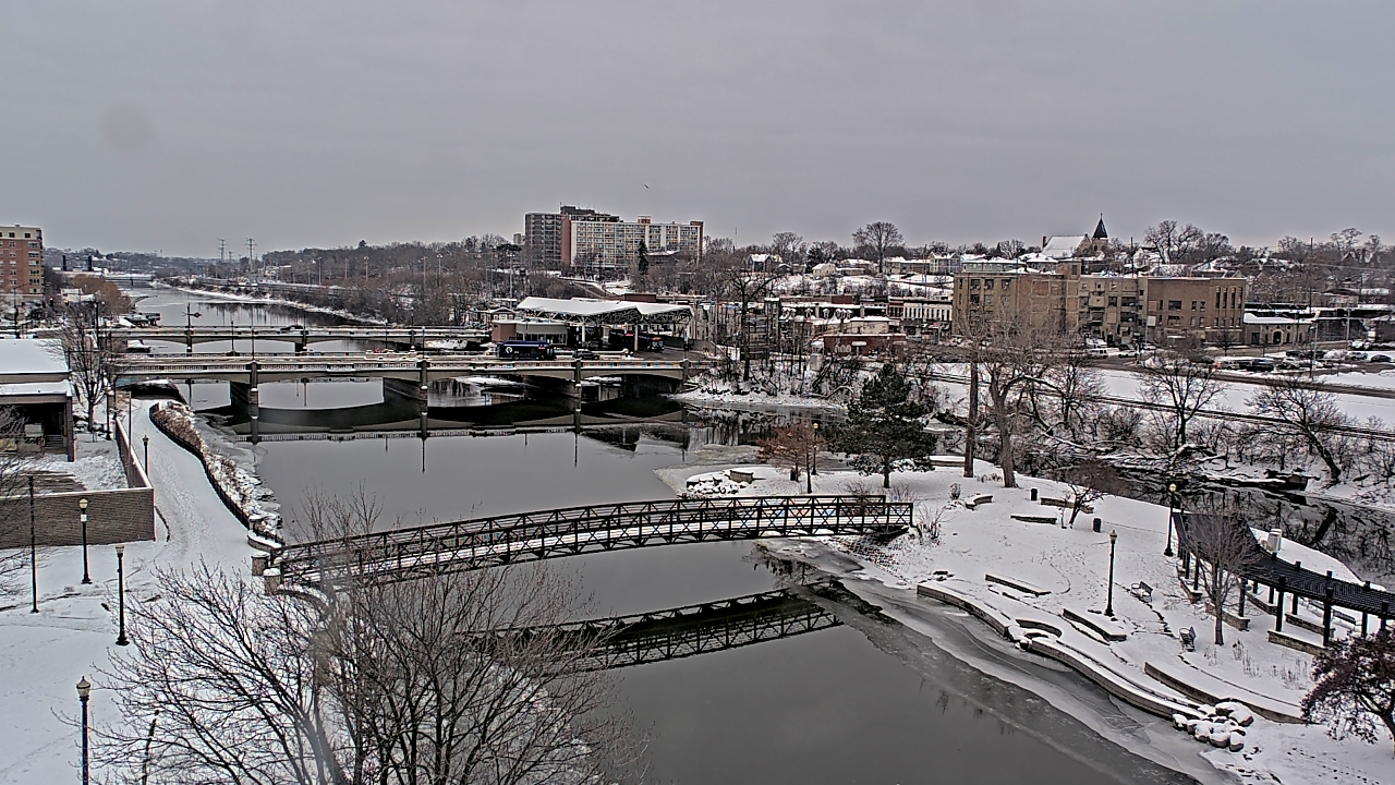 Thumbnail for current weather camera view from City of Elgin in Elgin, Illinois