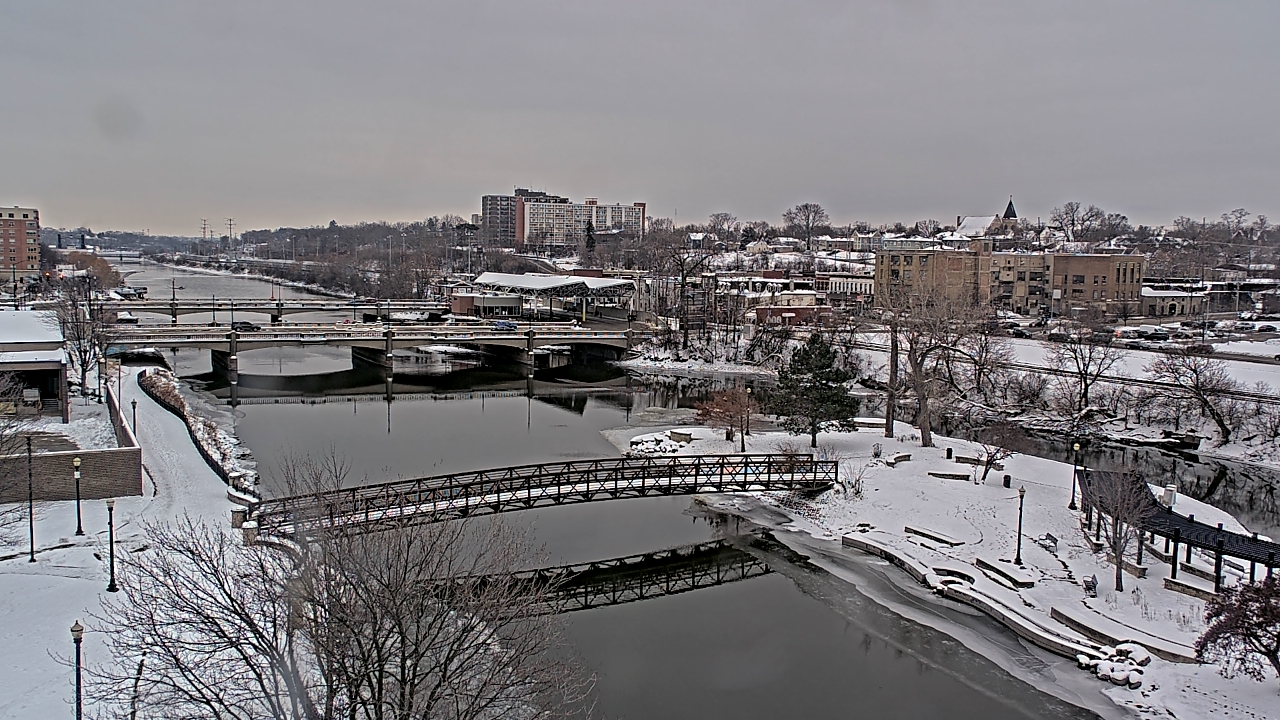 Thumbnail for current weather camera view from City of Elgin in Elgin, Illinois