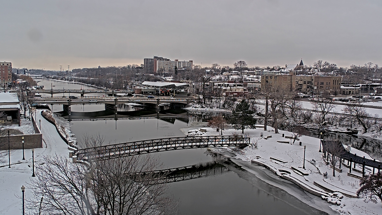 Thumbnail for current weather camera view from City of Elgin in Elgin, Illinois