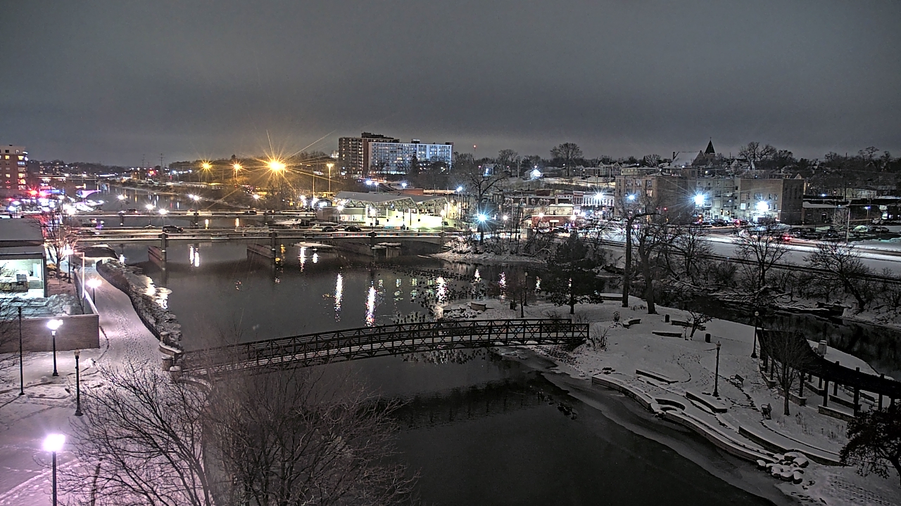 Thumbnail for current weather camera view from City of Elgin in Elgin, Illinois
