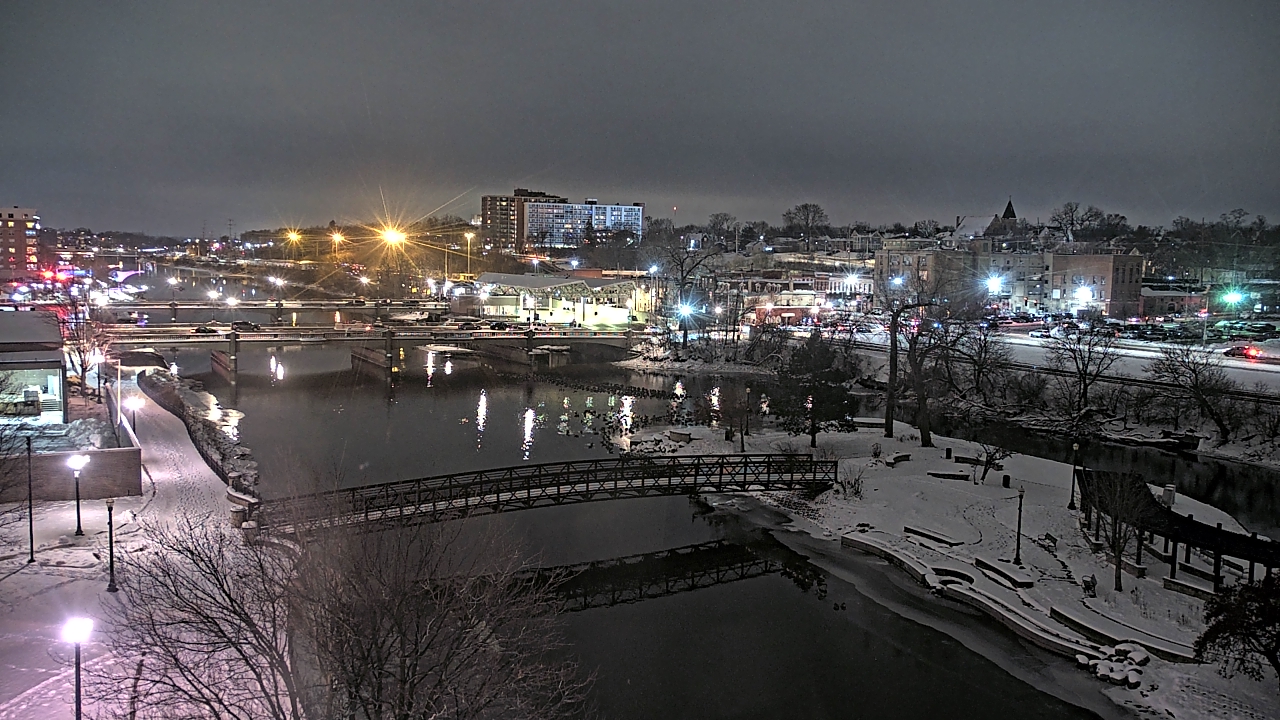Thumbnail for current weather camera view from City of Elgin in Elgin, Illinois