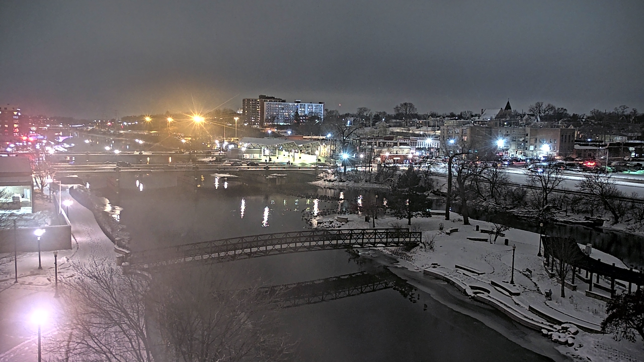 Thumbnail for current weather camera view from City of Elgin in Elgin, Illinois