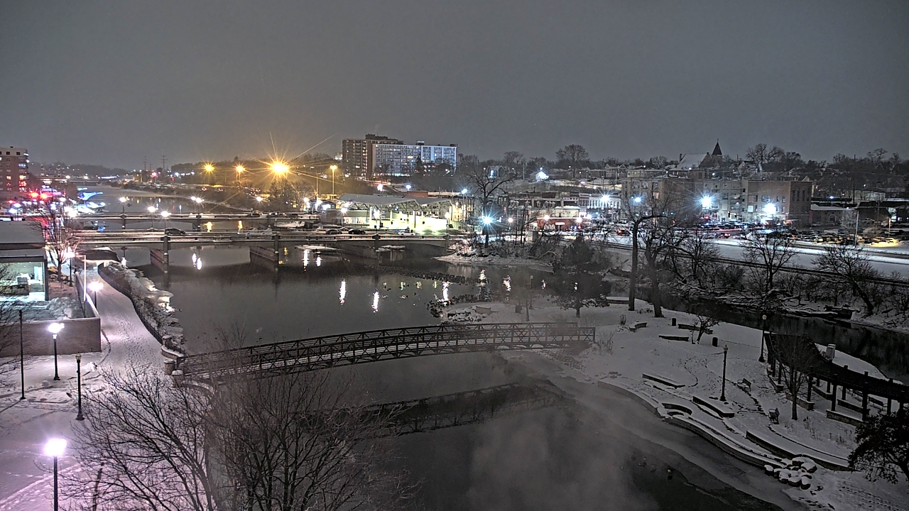 Thumbnail for current weather camera view from City of Elgin in Elgin, Illinois