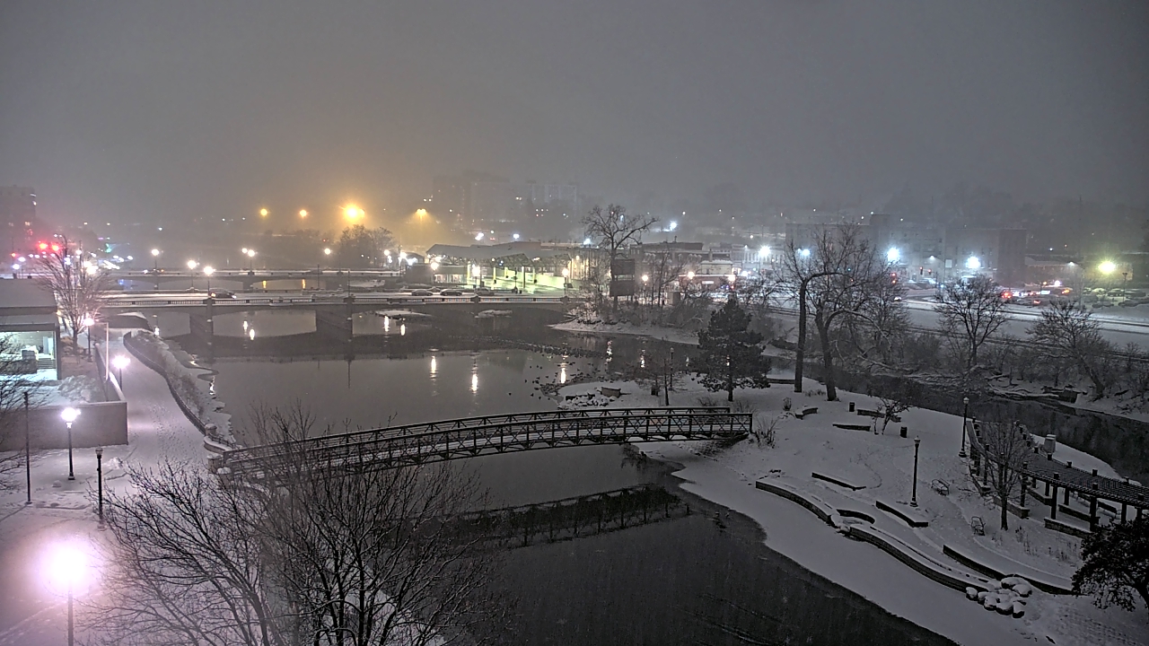 Thumbnail for current weather camera view from City of Elgin in Elgin, Illinois
