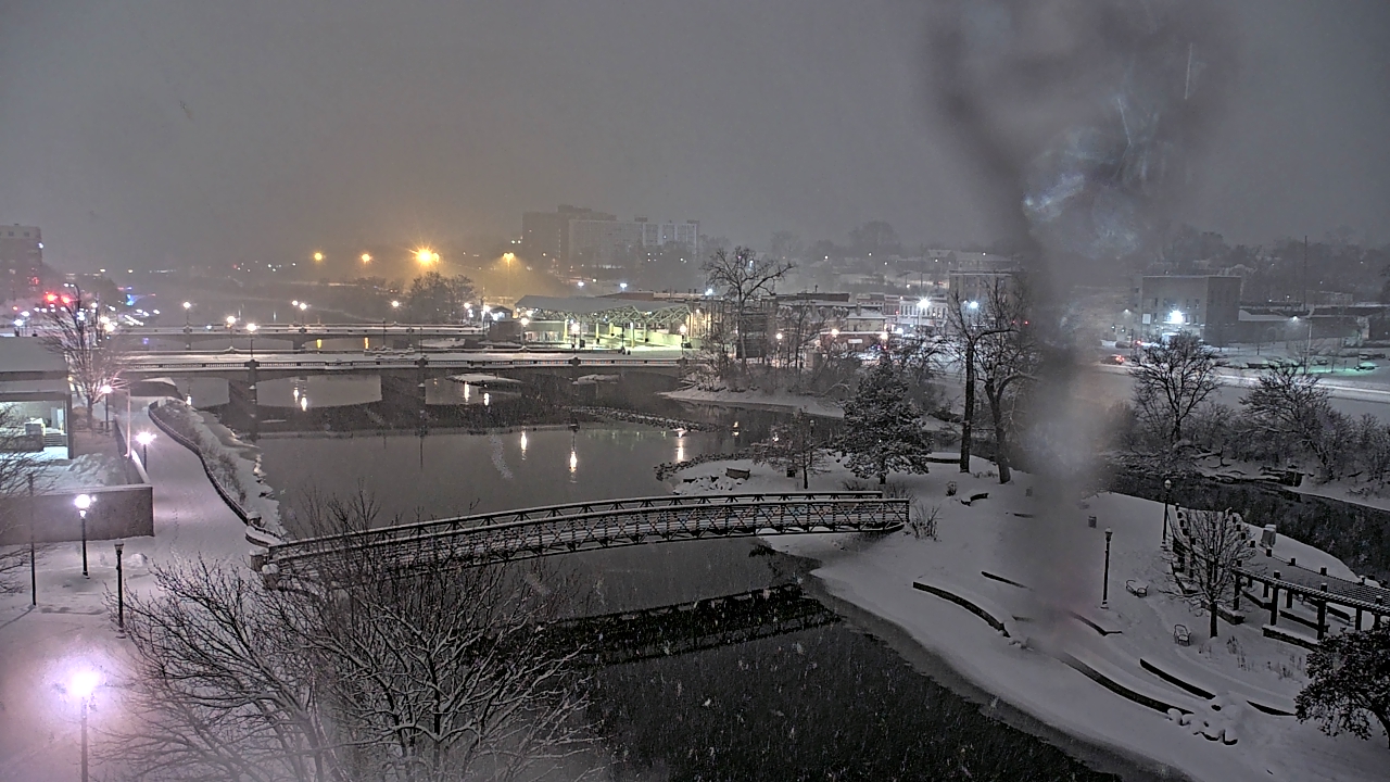 Thumbnail for current weather camera view from City of Elgin in Elgin, Illinois