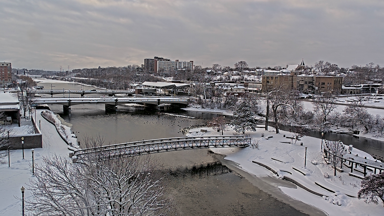 Thumbnail for current weather camera view from City of Elgin in Elgin, Illinois