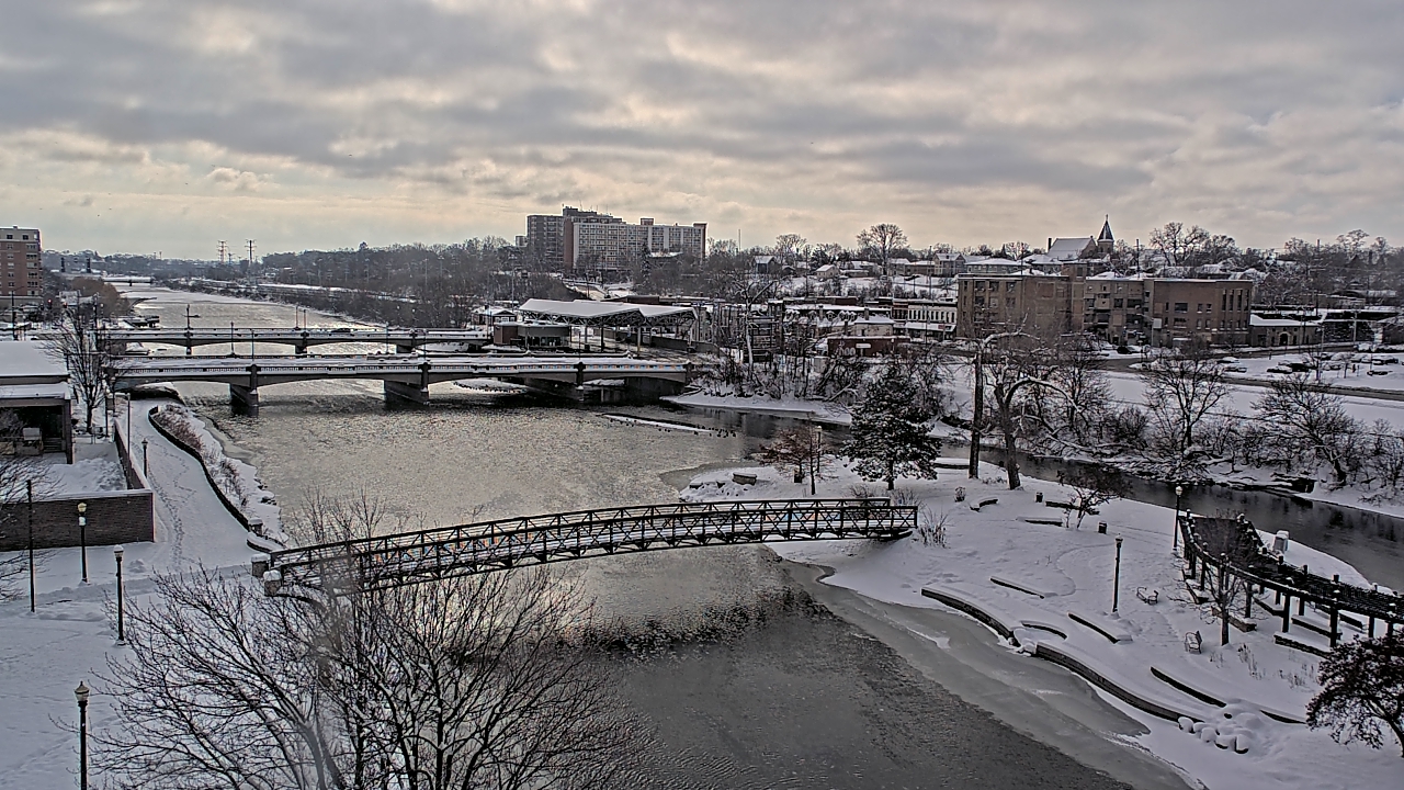 Thumbnail for current weather camera view from City of Elgin in Elgin, Illinois