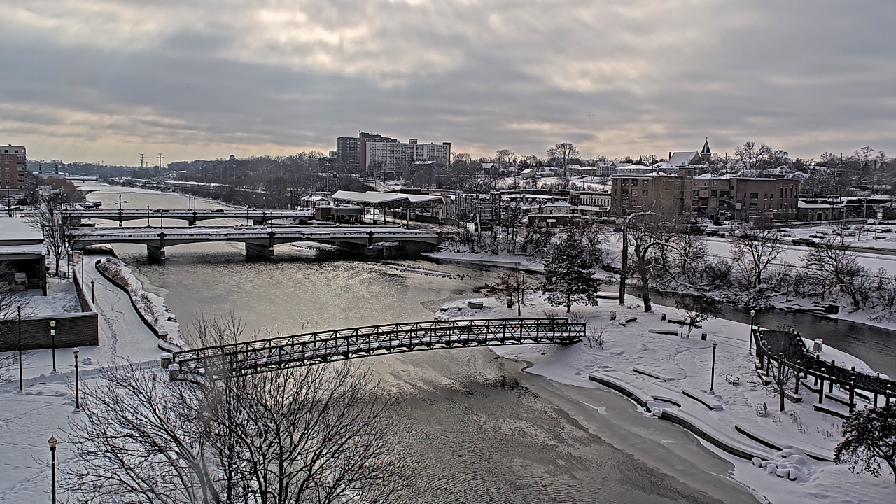 Thumbnail for current weather camera view from City of Elgin in Elgin, Illinois