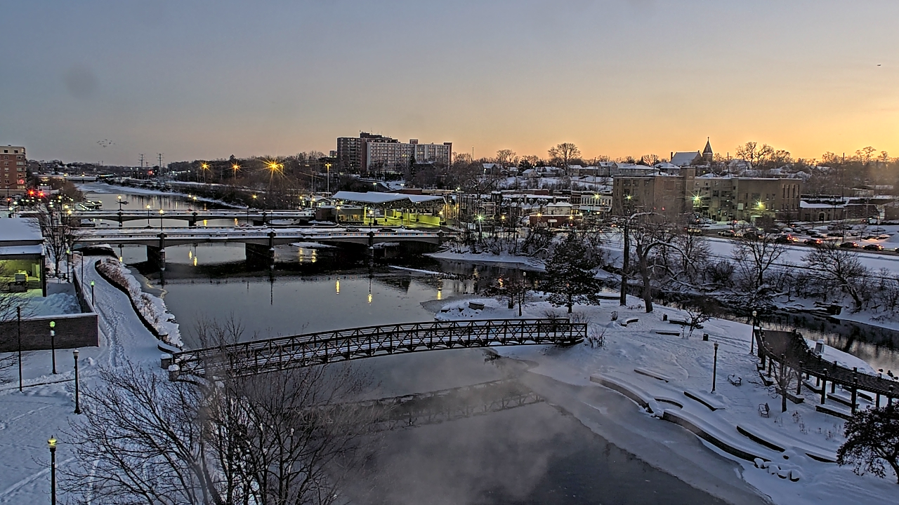 Thumbnail for current weather camera view from City of Elgin in Elgin, Illinois