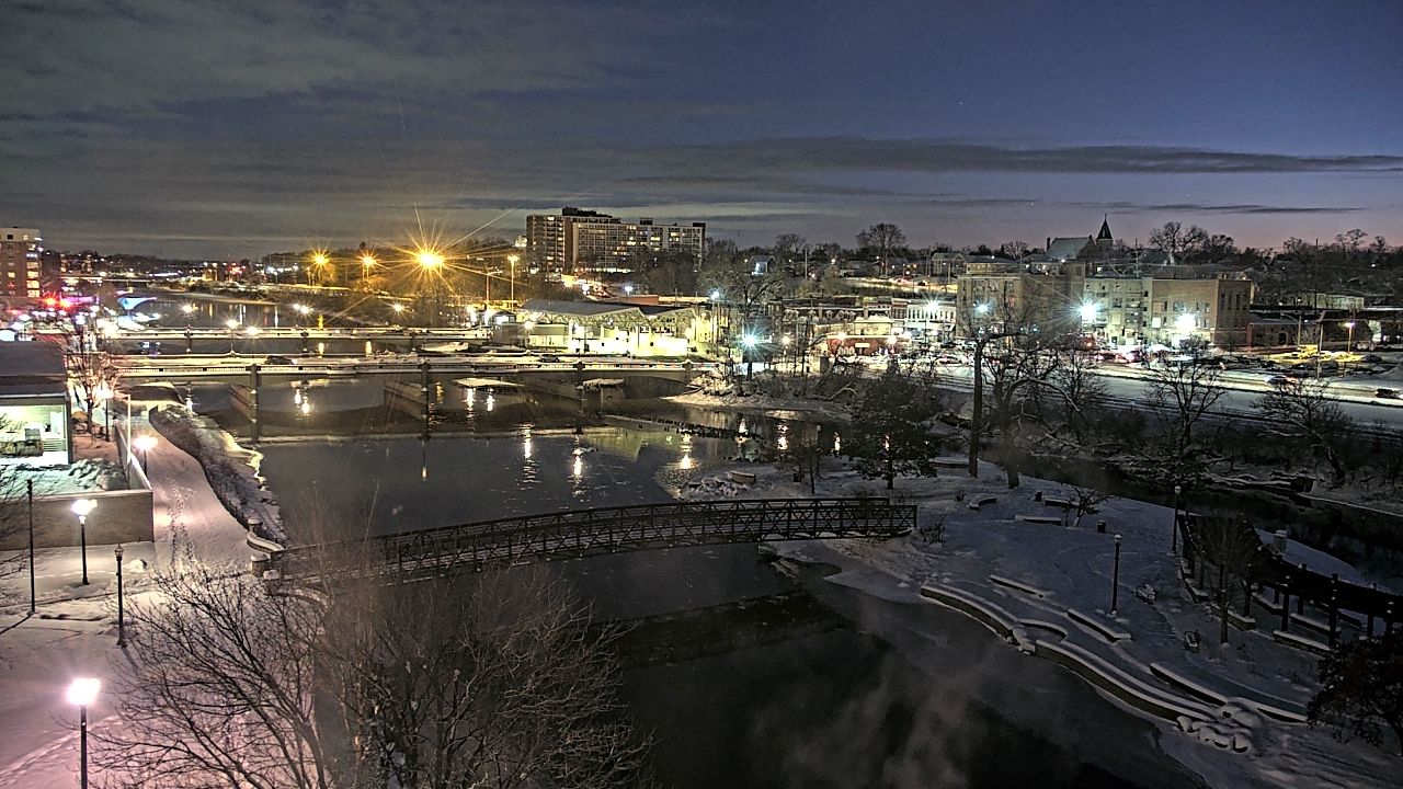 Thumbnail for current weather camera view from City of Elgin in Elgin, Illinois