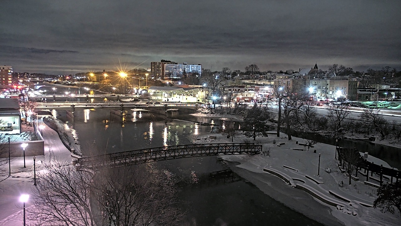 Thumbnail for current weather camera view from City of Elgin in Elgin, Illinois