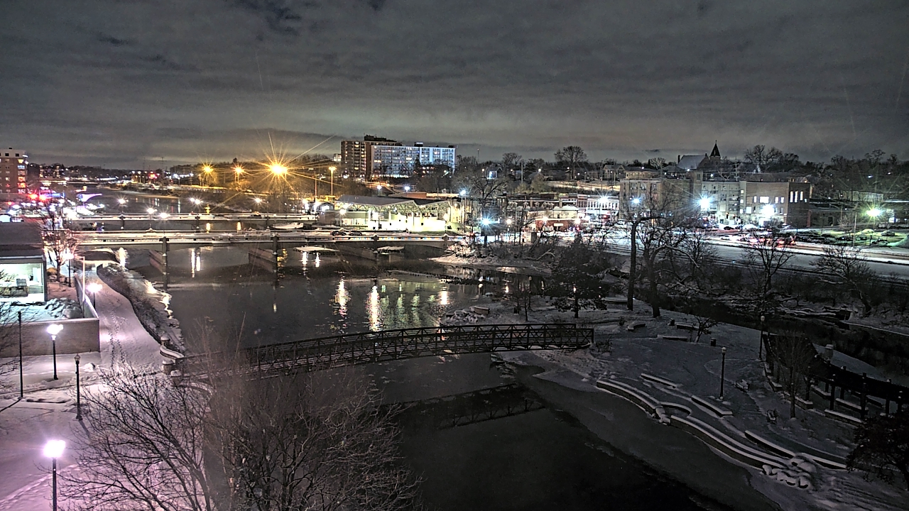 Thumbnail for current weather camera view from City of Elgin in Elgin, Illinois