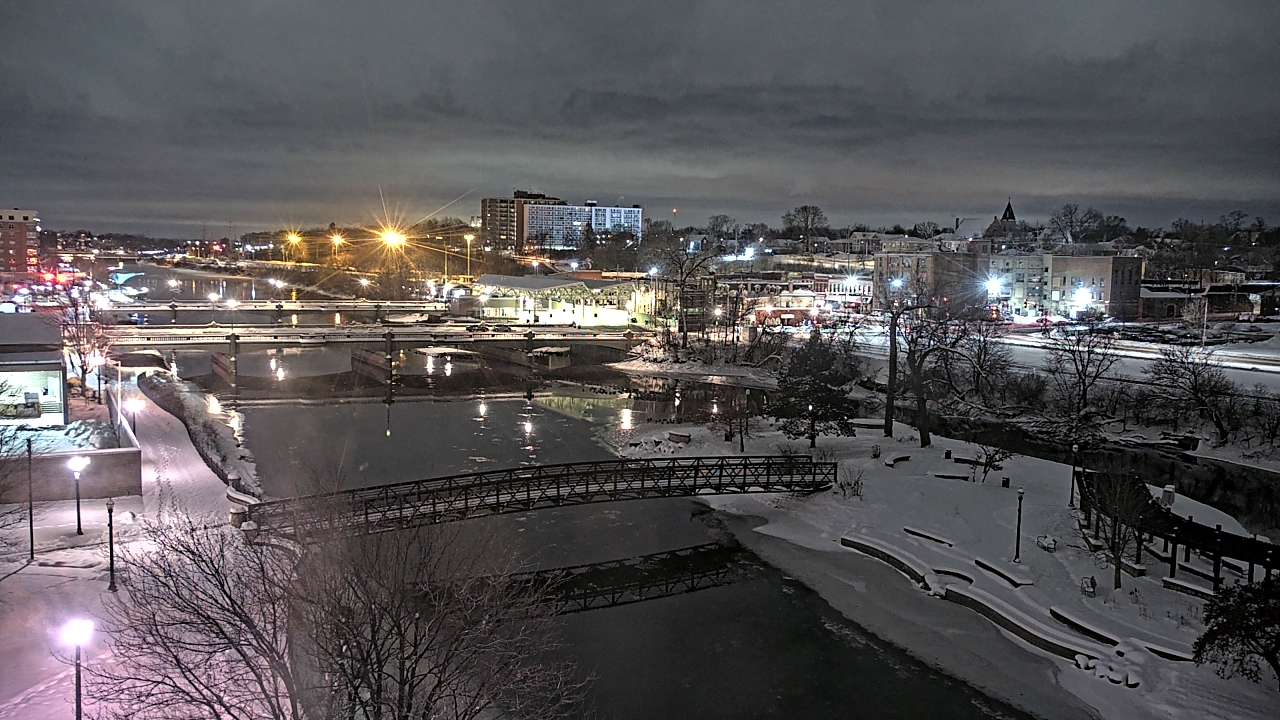 Thumbnail for current weather camera view from City of Elgin in Elgin, Illinois