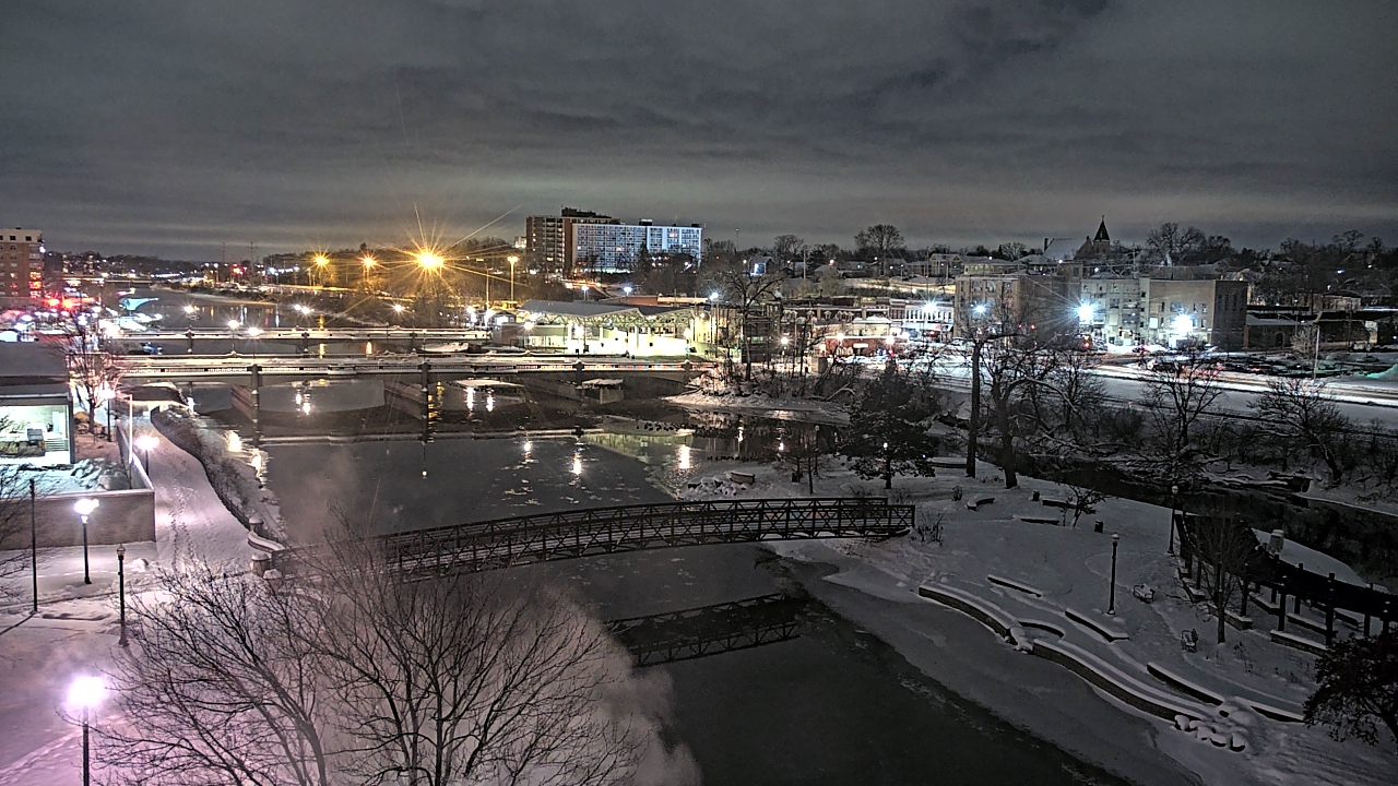 Thumbnail for current weather camera view from City of Elgin in Elgin, Illinois