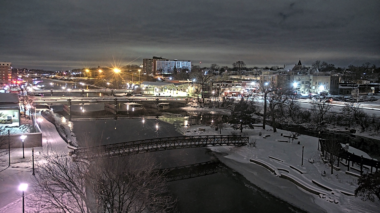 Thumbnail for current weather camera view from City of Elgin in Elgin, Illinois