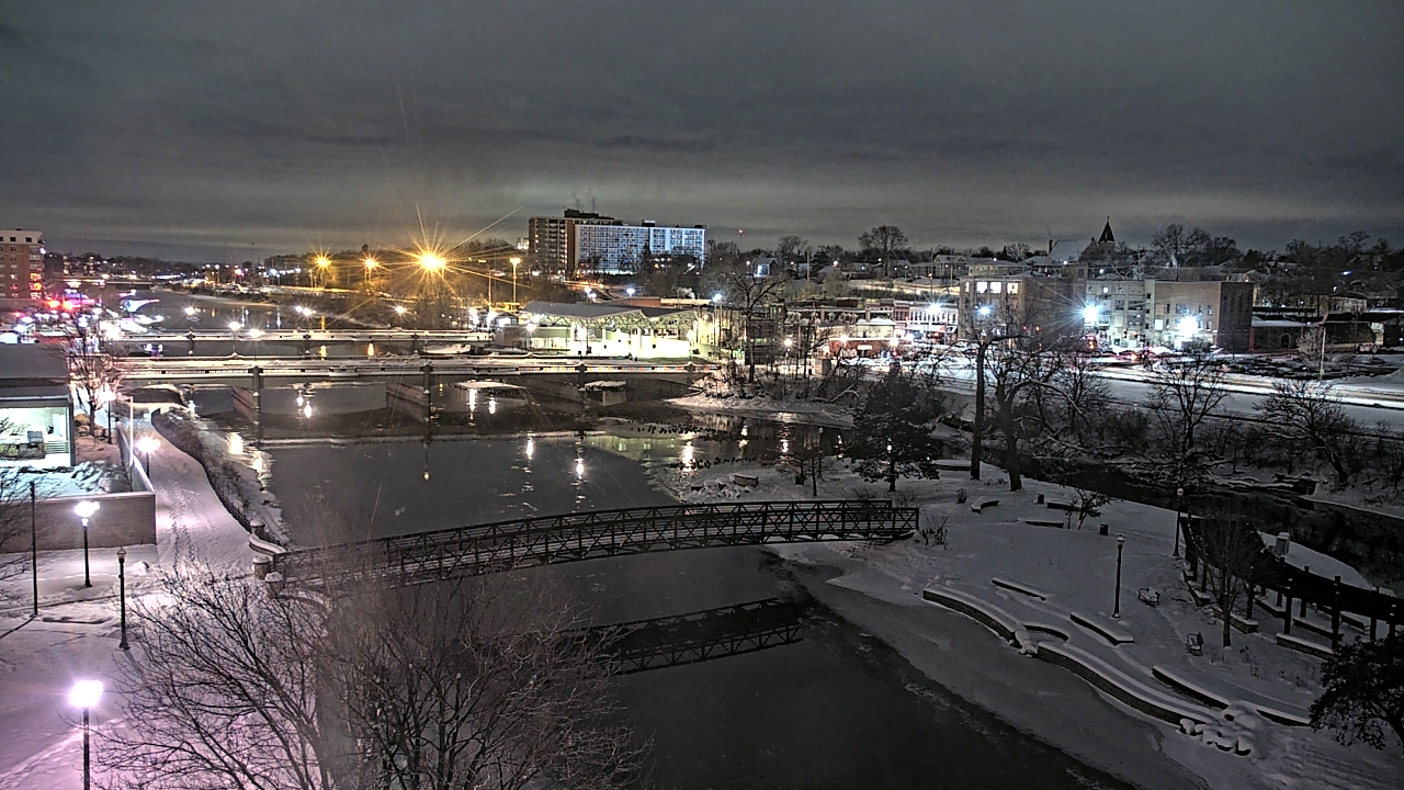 Thumbnail for current weather camera view from City of Elgin in Elgin, Illinois