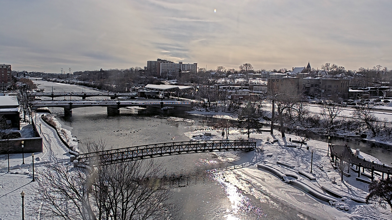 Thumbnail for current weather camera view from City of Elgin in Elgin, Illinois