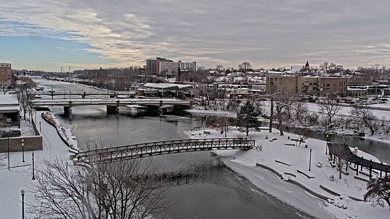 Thumbnail for current weather camera view from City of Elgin in Elgin, Illinois