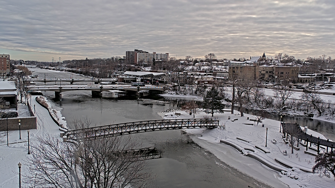 Thumbnail for current weather camera view from City of Elgin in Elgin, Illinois