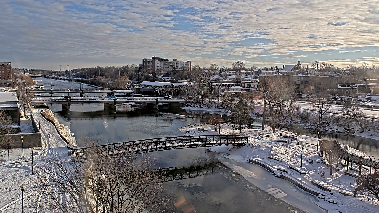 Thumbnail for current weather camera view from City of Elgin in Elgin, Illinois