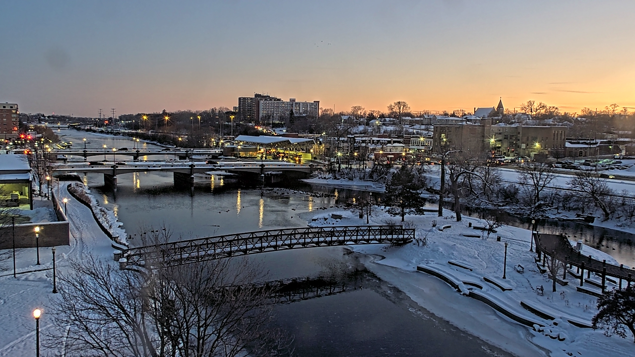 Thumbnail for current weather camera view from City of Elgin in Elgin, Illinois