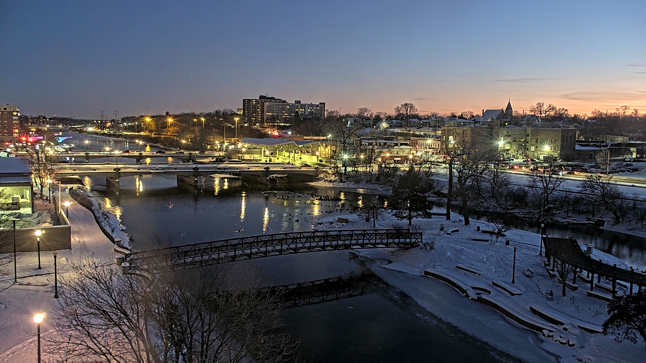 Thumbnail for current weather camera view from City of Elgin in Elgin, Illinois
