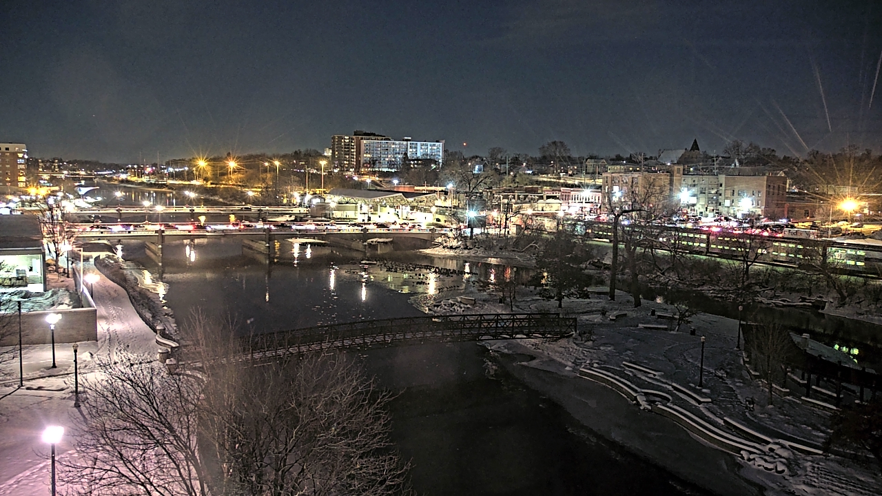 Thumbnail for current weather camera view from City of Elgin in Elgin, Illinois