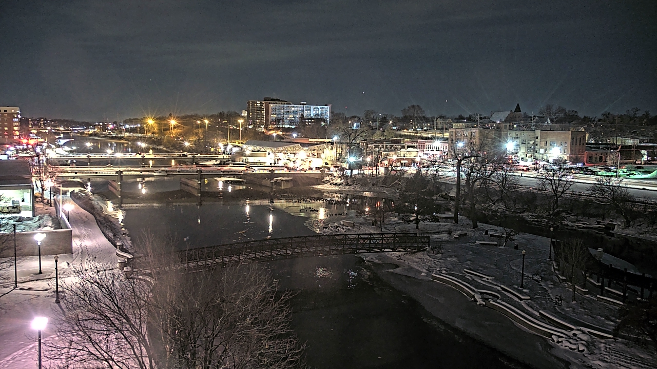 Thumbnail for current weather camera view from City of Elgin in Elgin, Illinois