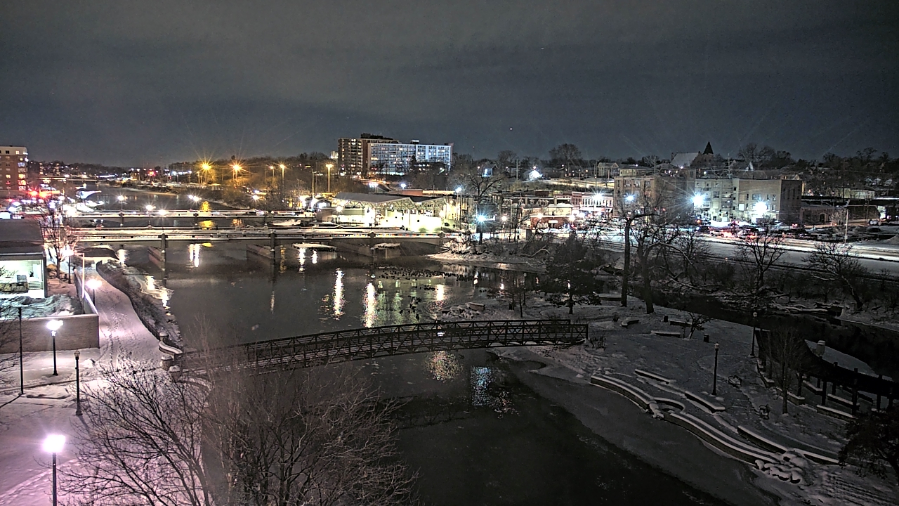 Thumbnail for current weather camera view from City of Elgin in Elgin, Illinois