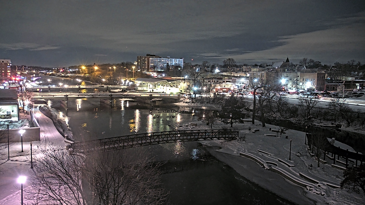 Thumbnail for current weather camera view from City of Elgin in Elgin, Illinois