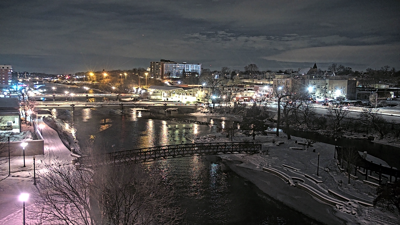 Thumbnail for current weather camera view from City of Elgin in Elgin, Illinois