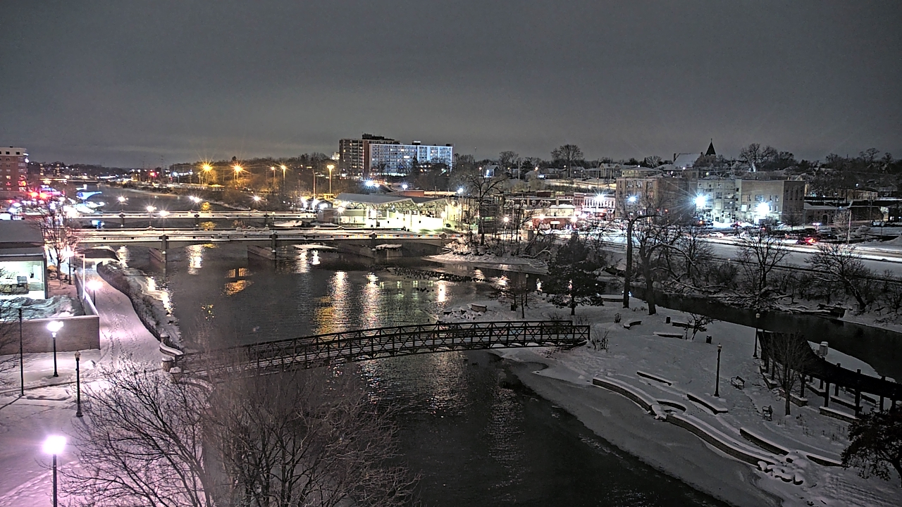 Thumbnail for current weather camera view from City of Elgin in Elgin, Illinois