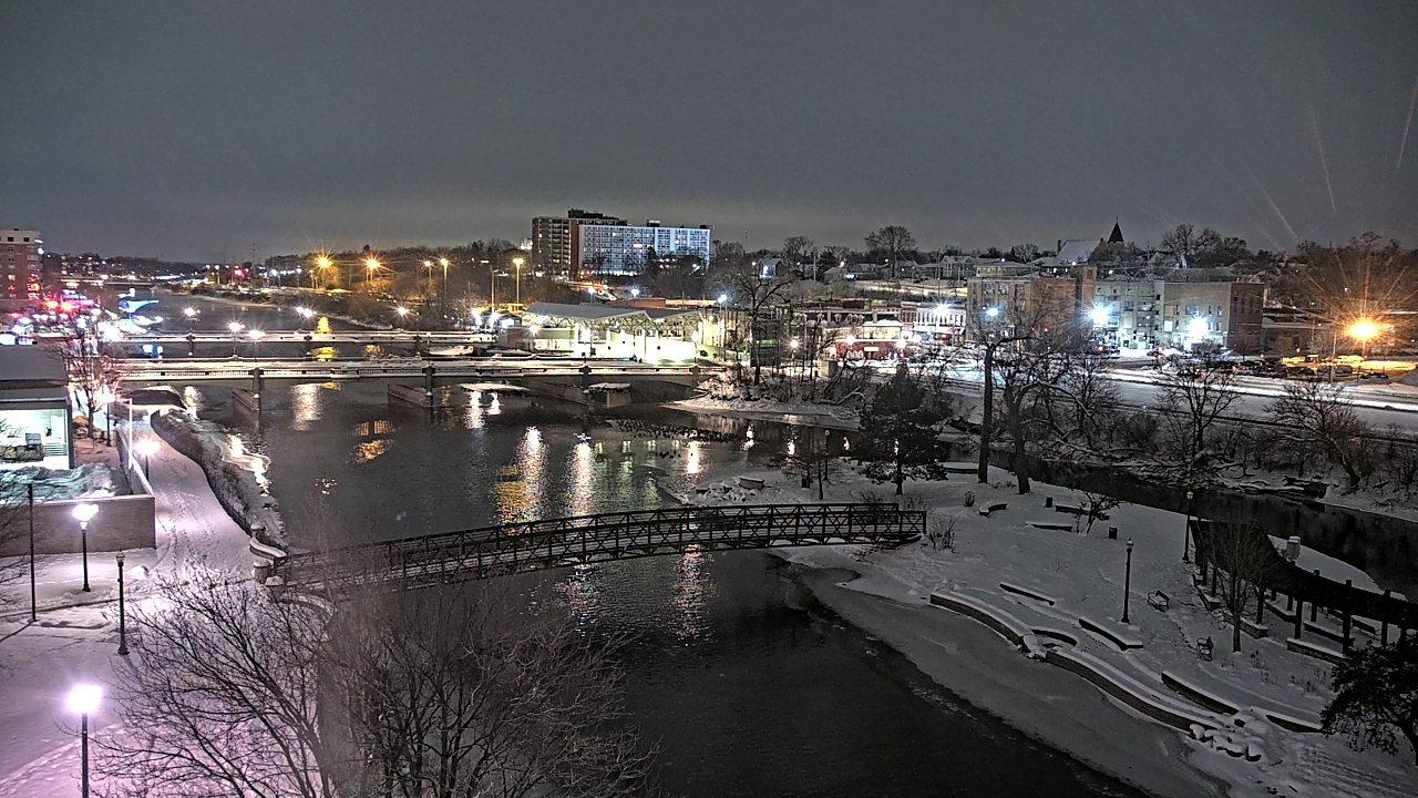 Thumbnail for current weather camera view from City of Elgin in Elgin, Illinois