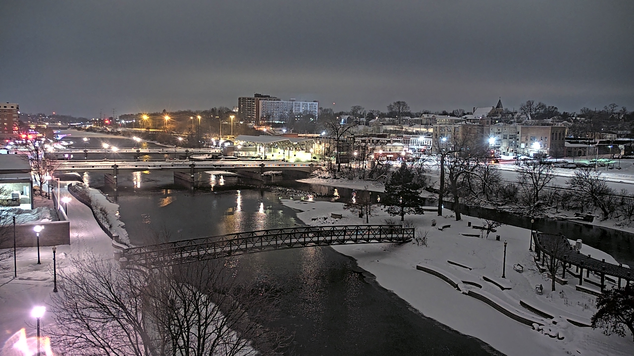 Thumbnail for current weather camera view from City of Elgin in Elgin, Illinois