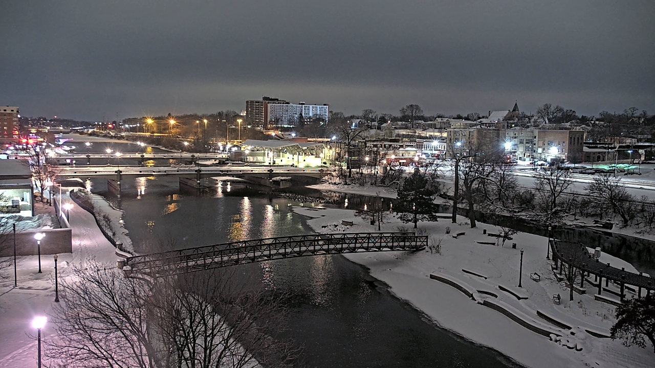 Thumbnail for current weather camera view from City of Elgin in Elgin, Illinois
