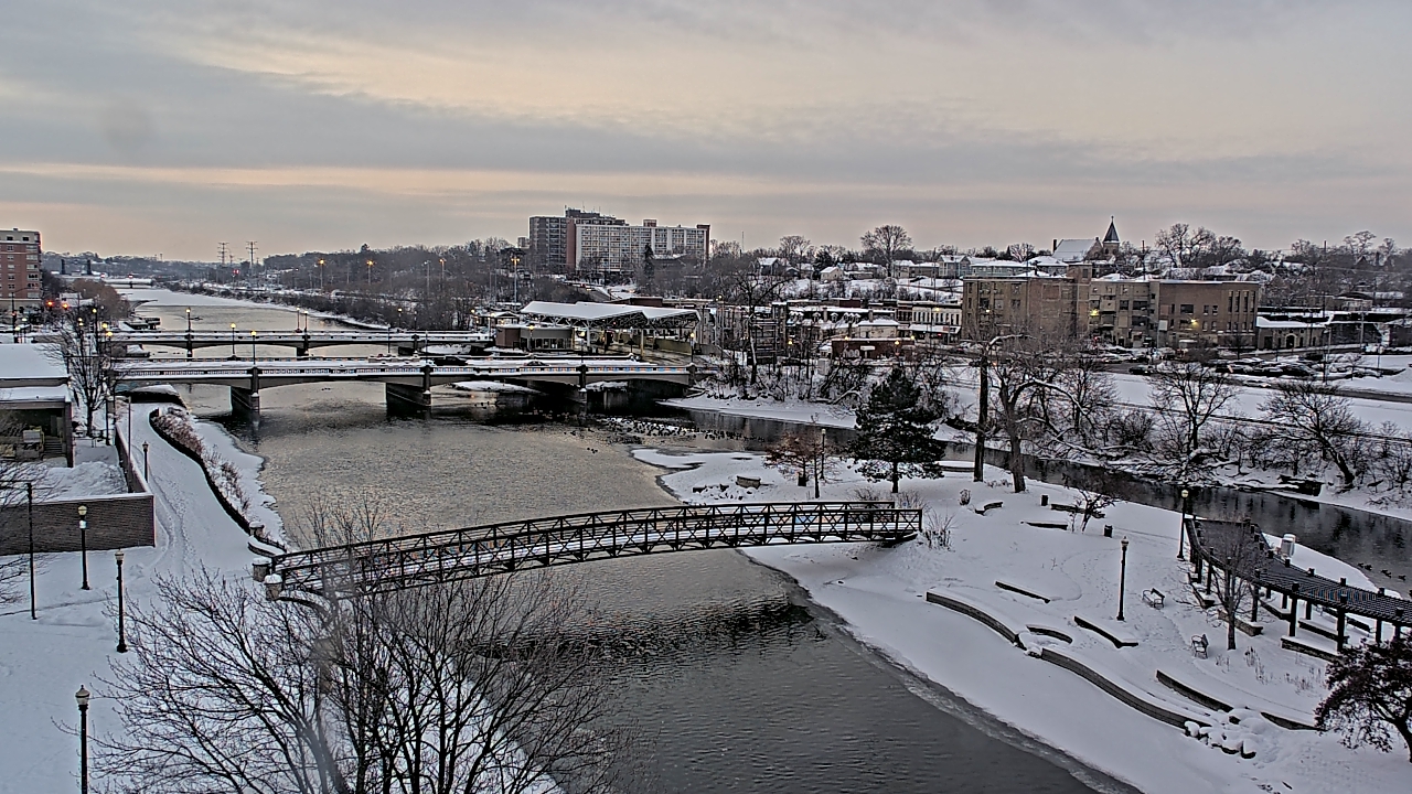 Thumbnail for current weather camera view from City of Elgin in Elgin, Illinois