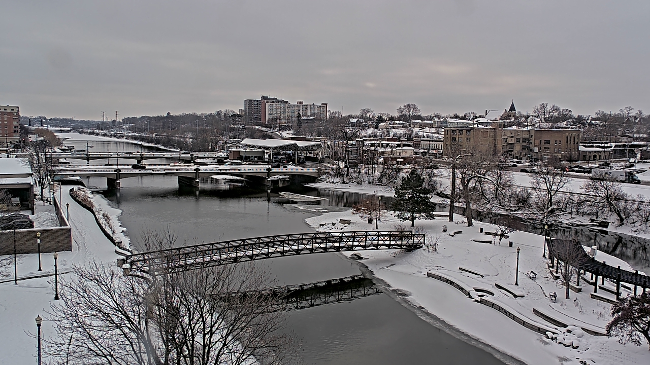 Thumbnail for current weather camera view from City of Elgin in Elgin, Illinois