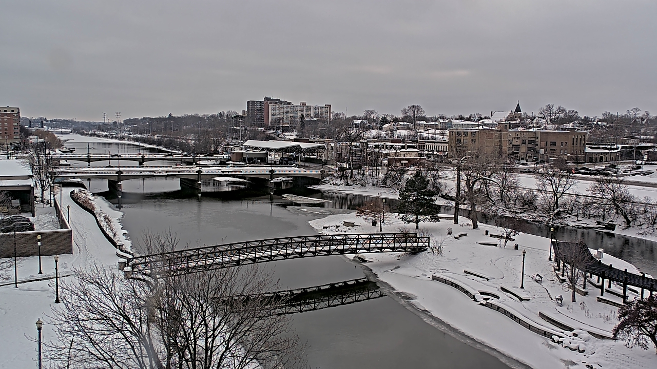 Thumbnail for current weather camera view from City of Elgin in Elgin, Illinois