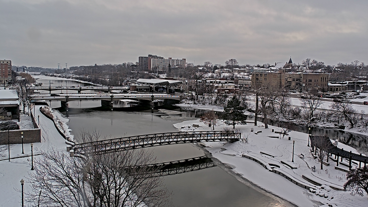 Thumbnail for current weather camera view from City of Elgin in Elgin, Illinois