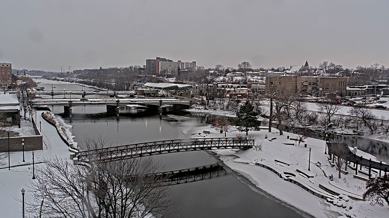 Thumbnail for current weather camera view from City of Elgin in Elgin, Illinois