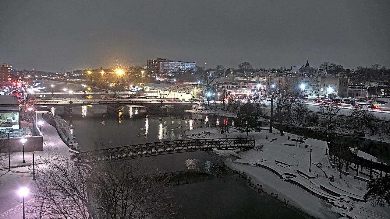 Thumbnail for current weather camera view from City of Elgin in Elgin, Illinois