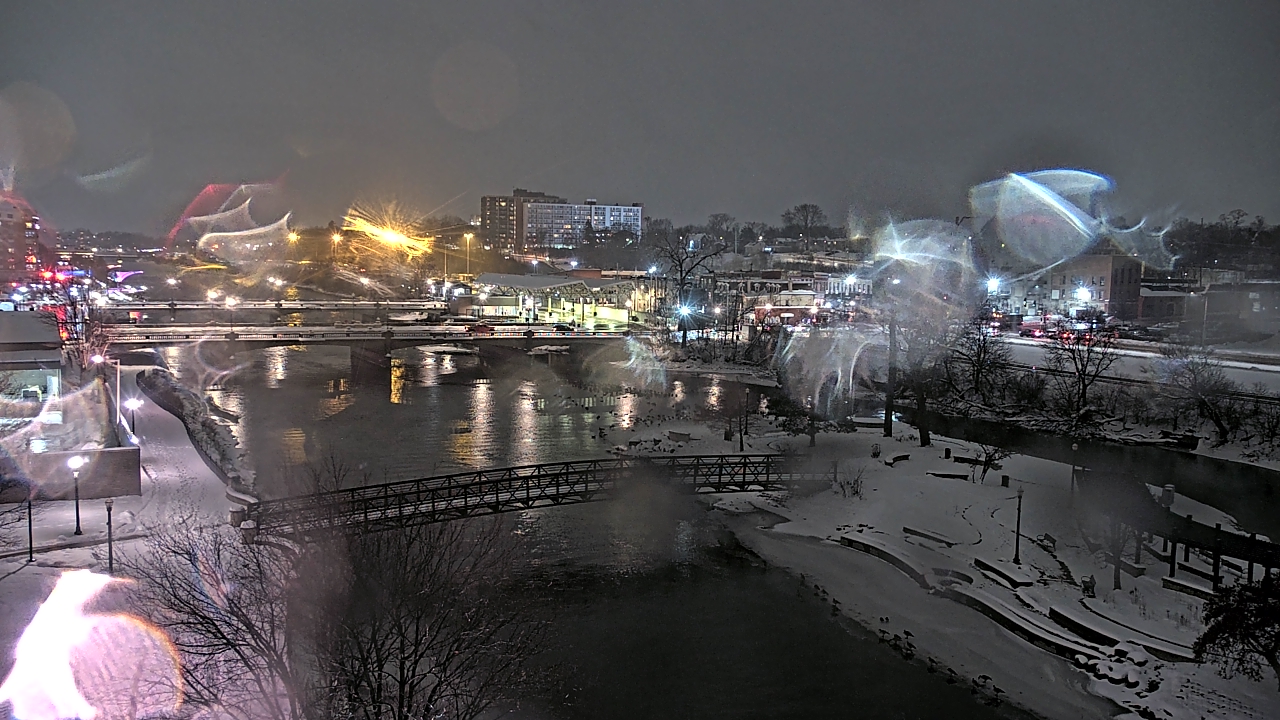 Thumbnail for current weather camera view from City of Elgin in Elgin, Illinois