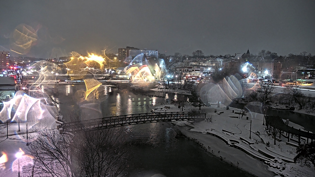 Thumbnail for current weather camera view from City of Elgin in Elgin, Illinois